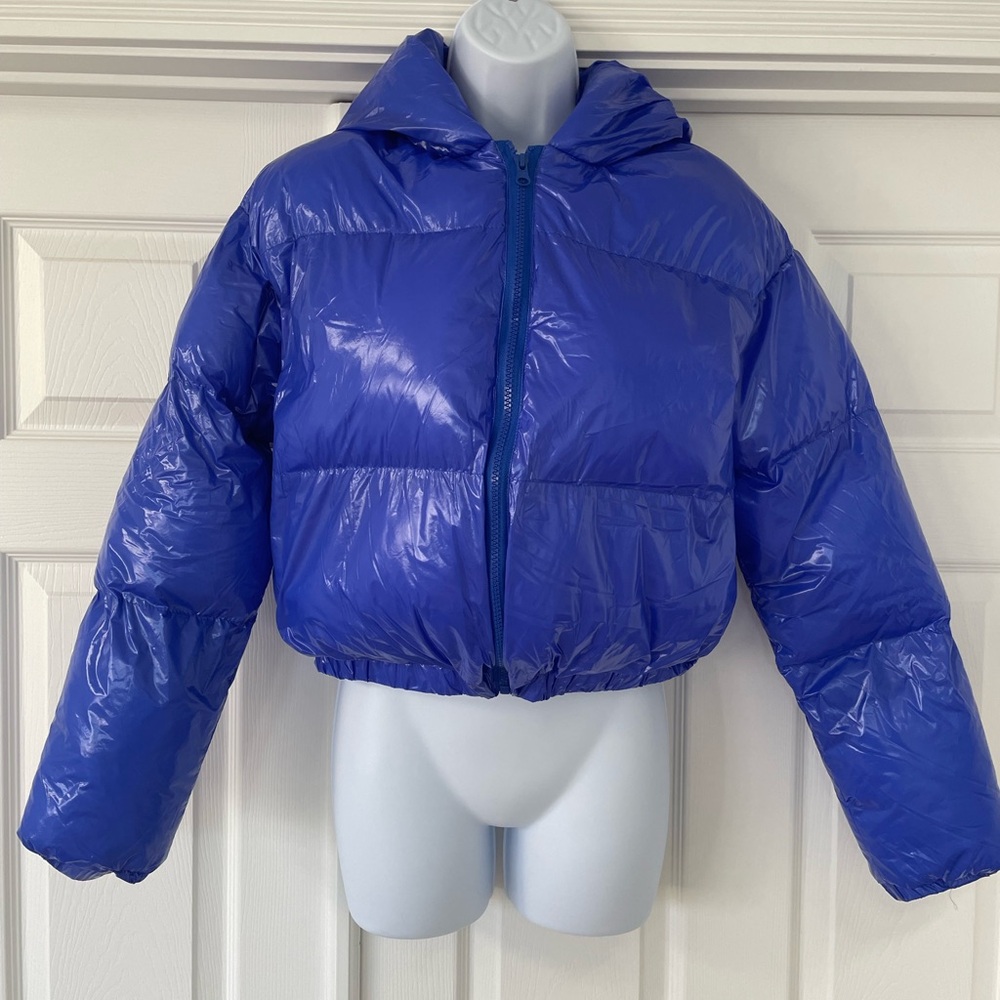 Shiny blue puffer jacket